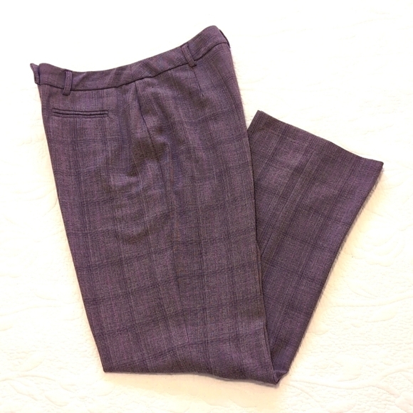 Sag Harbor Purple Plaid Front Pockets Zipper and Button Closure Size 10P - Picture 8 of 8
